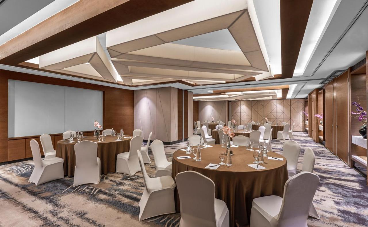 Mangkuluhur Artotel Suites Jakarta Ngoại thất bức ảnh