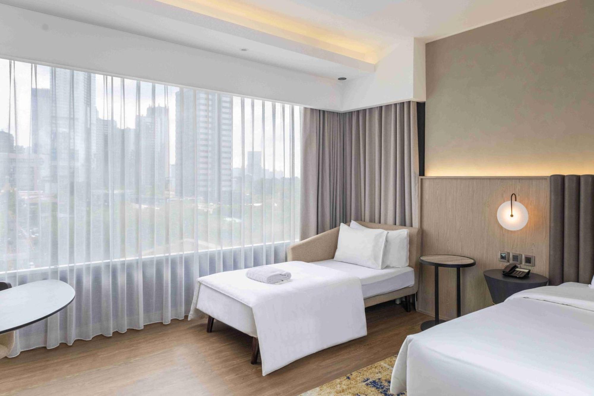 Mangkuluhur Artotel Suites Jakarta Ngoại thất bức ảnh